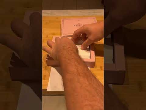 Legacy – Fig crosses stuffed with walnuts and cedar peel