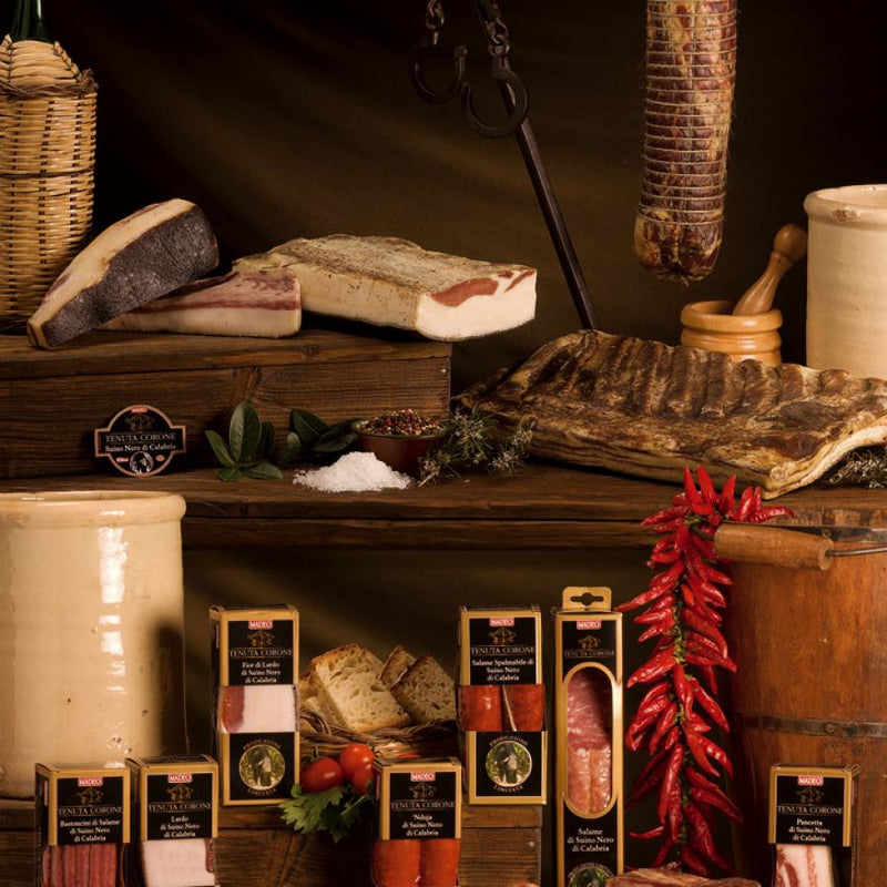 De la Ferme à la Table : Le Voyage des Charcuteries de Porc Noir