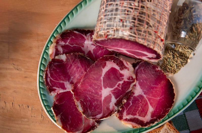 Charcuterie de Porc Noir d'Aspromonte : La Récupération d'une Race et la Tradition Artisanale